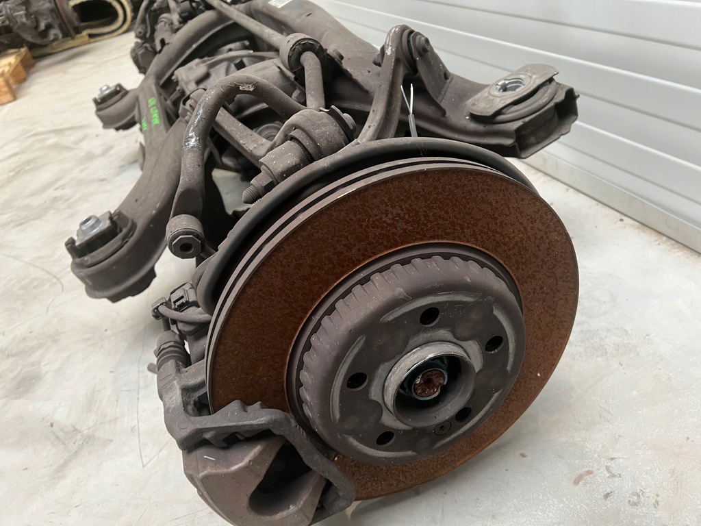 фото №8, Підвіска задні підрамник mercedes e-klasa w213 2.2d