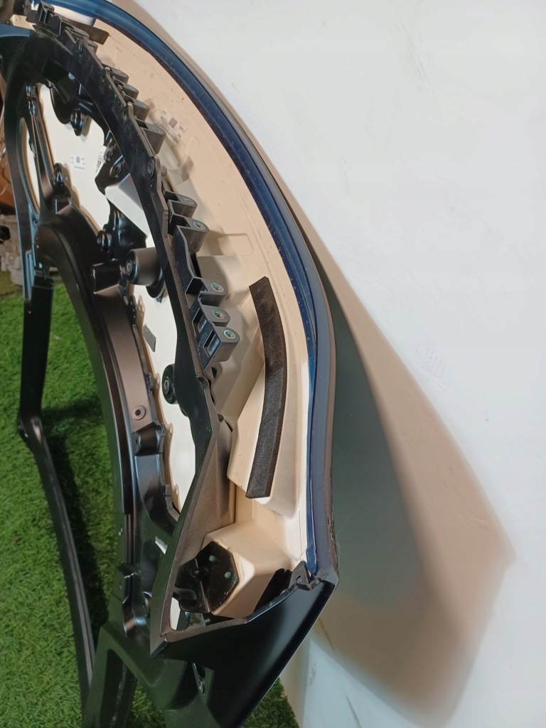 фото №3, Кришка багажника задня aston martin vantage