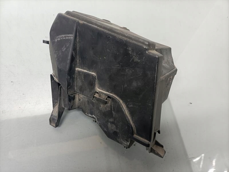Коробка предохранителей renault scenic 1.9 dci 8200438361 Цена
