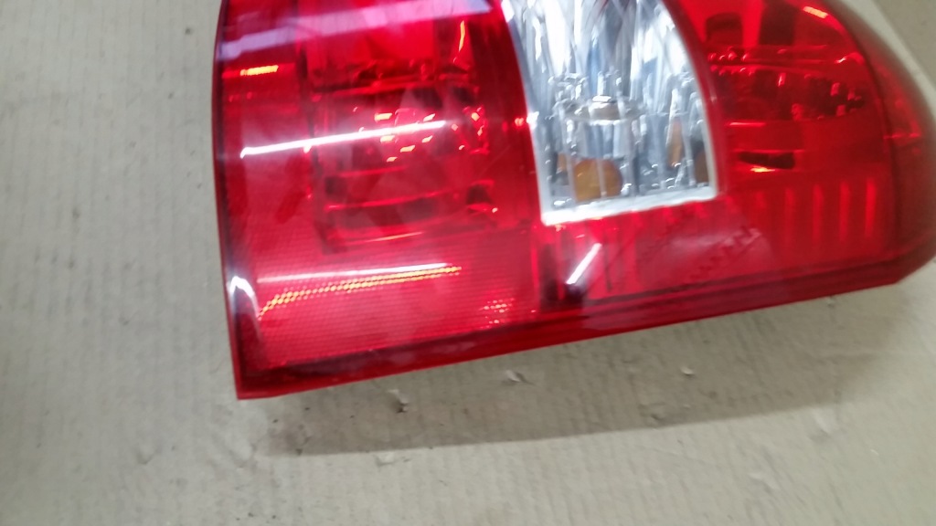 фото №10, Hyundai tucson i лампа левая lub правая задняя задняя 92401-2e0