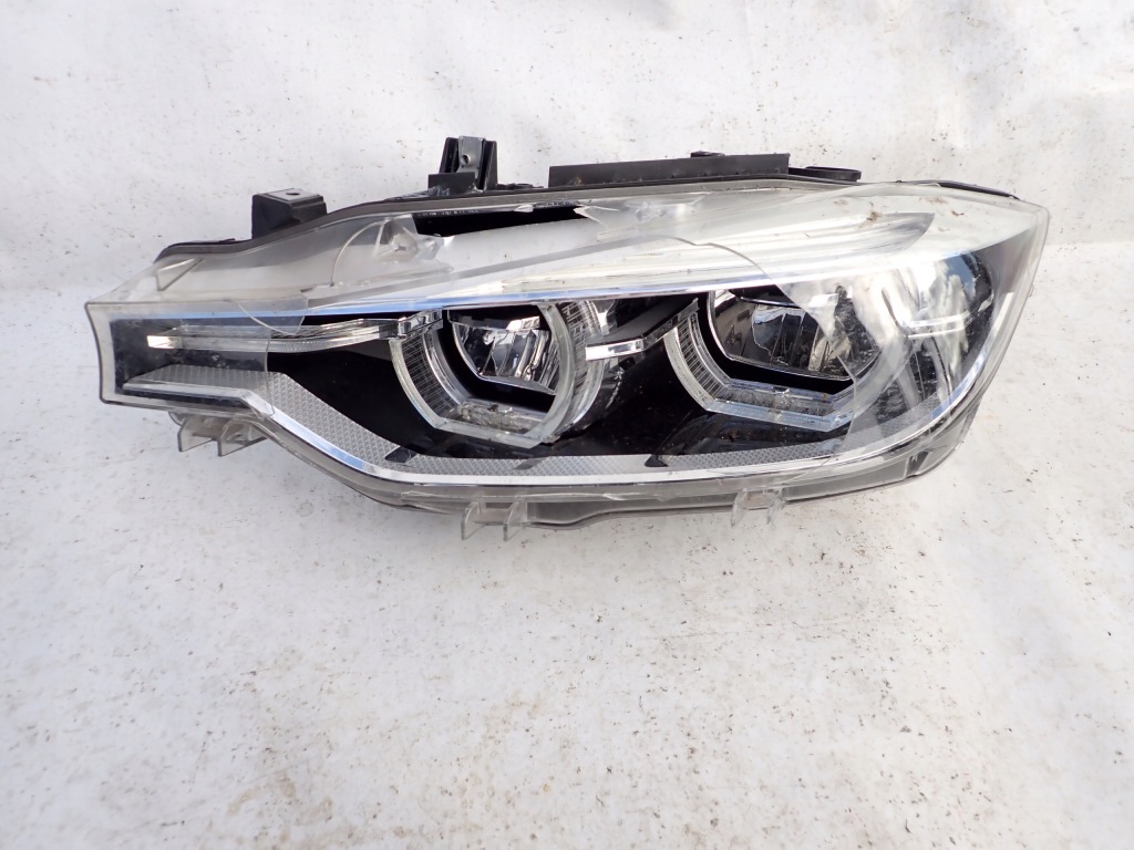 Купити Bmw 3 f30 f31 lift адаптивний led лампа ліва перед