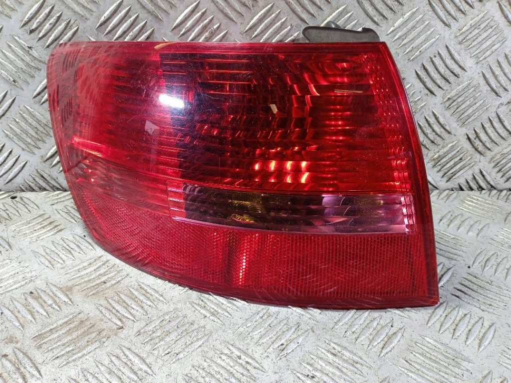 фото №1, Лампа левая задняя audi a6 c6 89034302