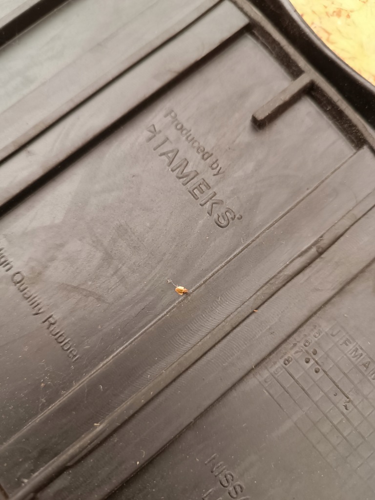 фото №5, Задній килимок гумовий ke748-jx089 оригінал nissan nv200 juke