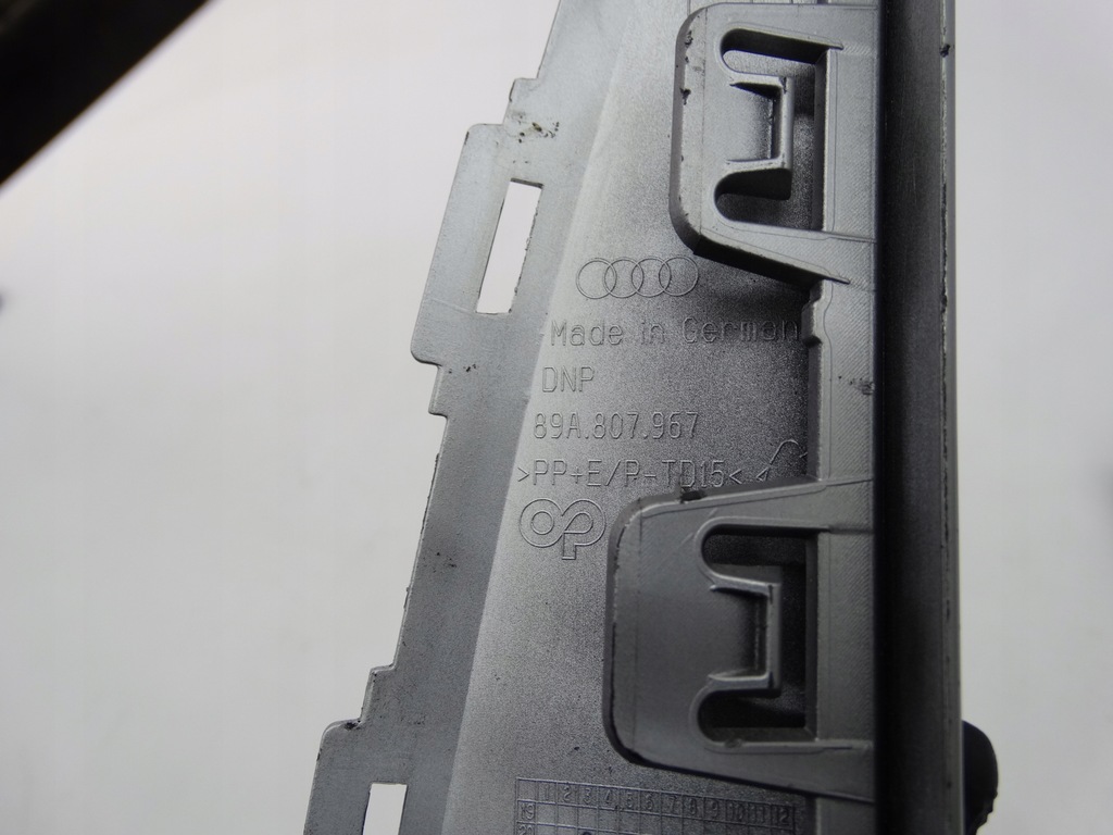 фото №11, Audi q4 89a 21- решітка бампера ліва 89a807967 оригінальна
