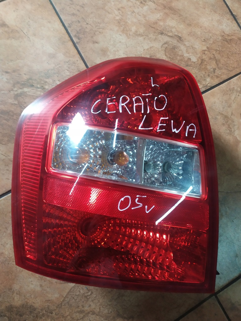 фото №1, Лампа левый задняя kia cerato 1.5crdi 05'