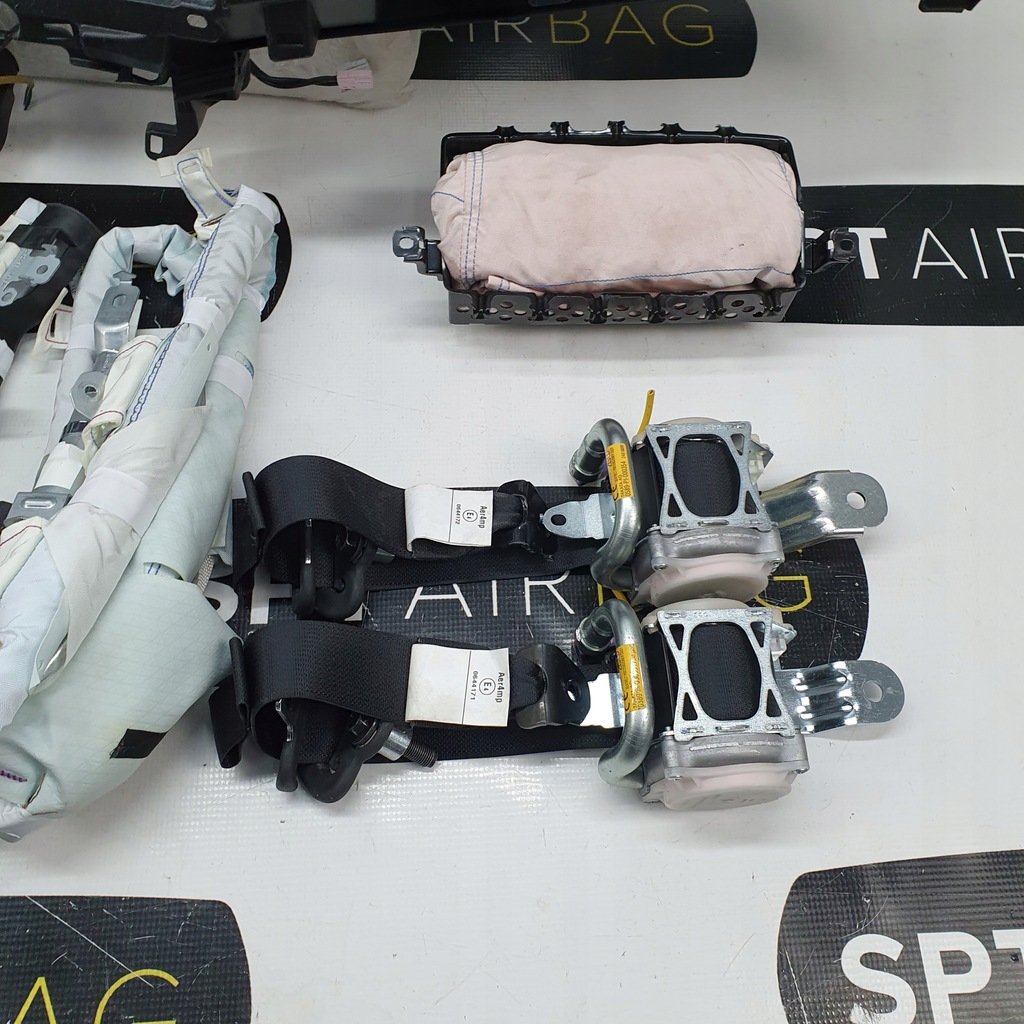 фото №9, Hrv приборная панель консоль подушки безопасности ремни подушка безопасности