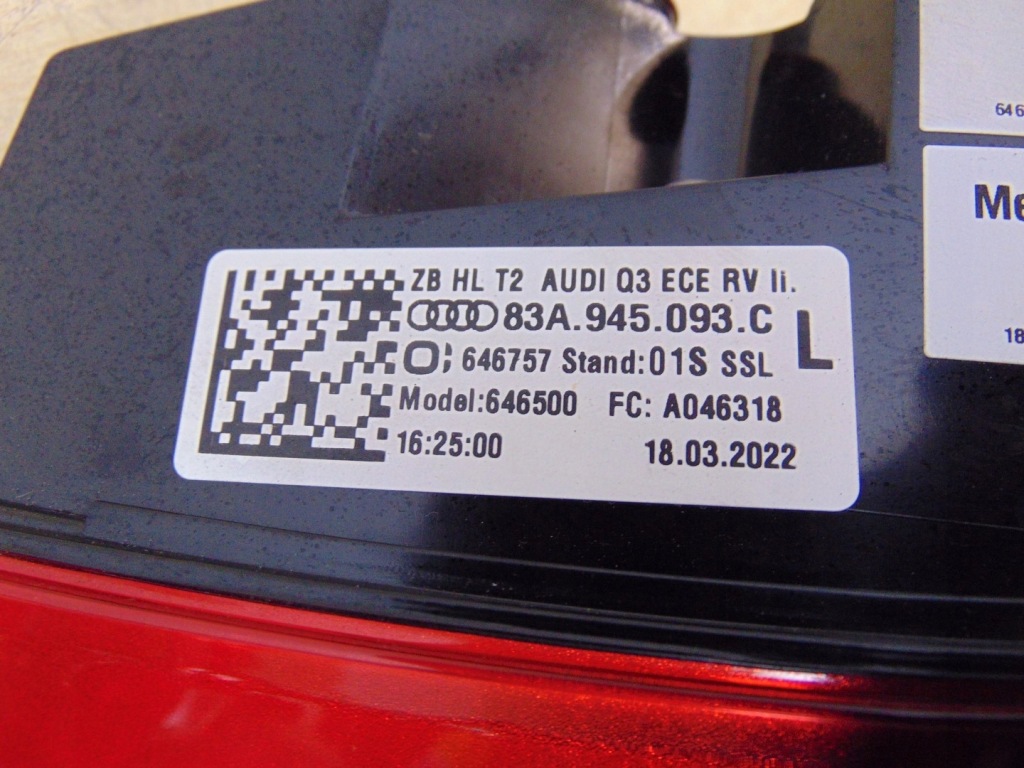 Фара левая задний  led audi q3 83a 83a945093c европа Доставка