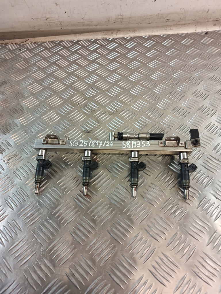 фото №9, Молдинг упорскування форсунки bmw e46 valvetronic 316i 1.8b 2004r