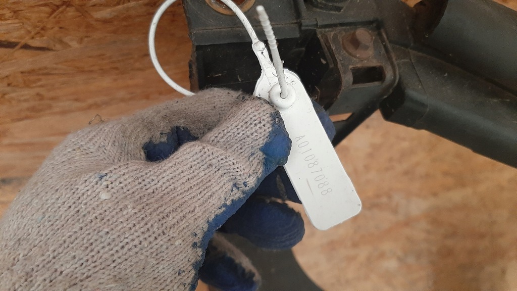 фото №11, Ford mondeo mk3 pas передний усилитель + замок 1s7x-8242