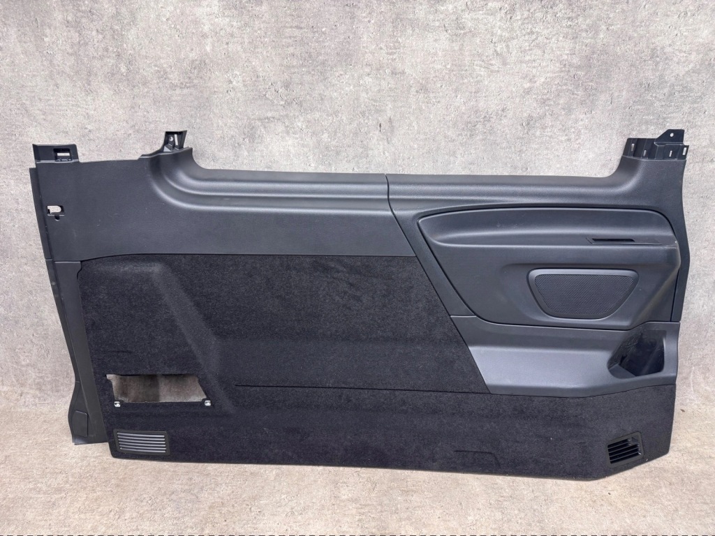 Купити Mercedes v-klasa w447 оббивка дверей лівих задні шкіра декоративна extra long