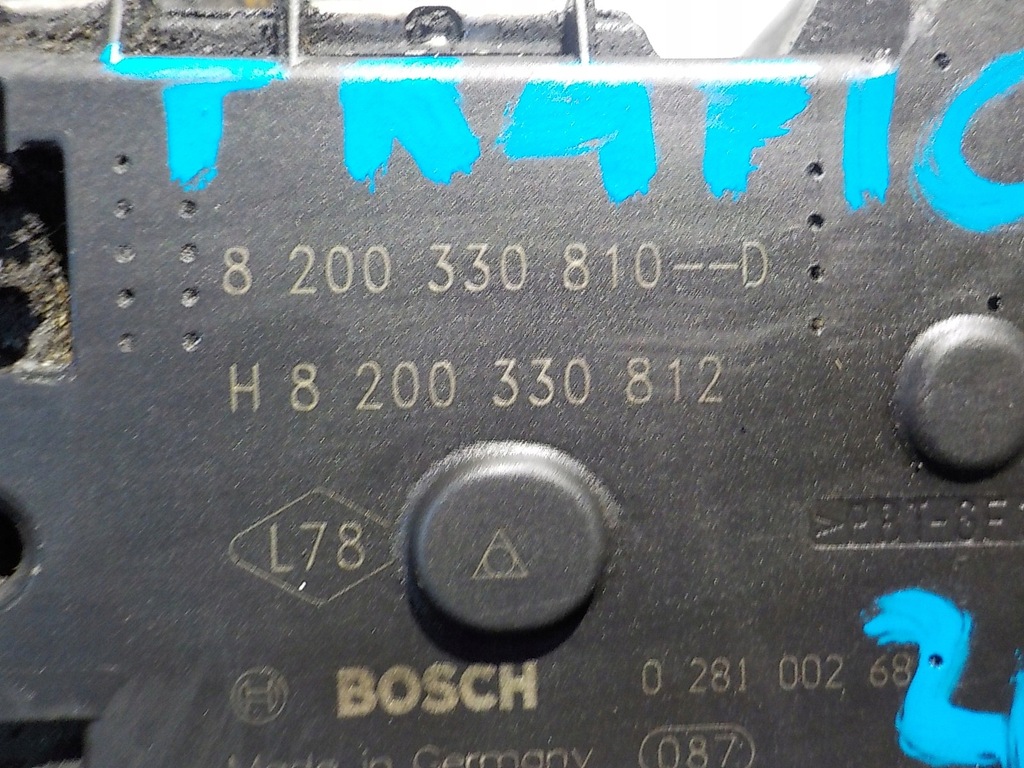 фото №8, Vivaro trafic ii 2.0 dci m9r дроссельная заслонка 8200330810d