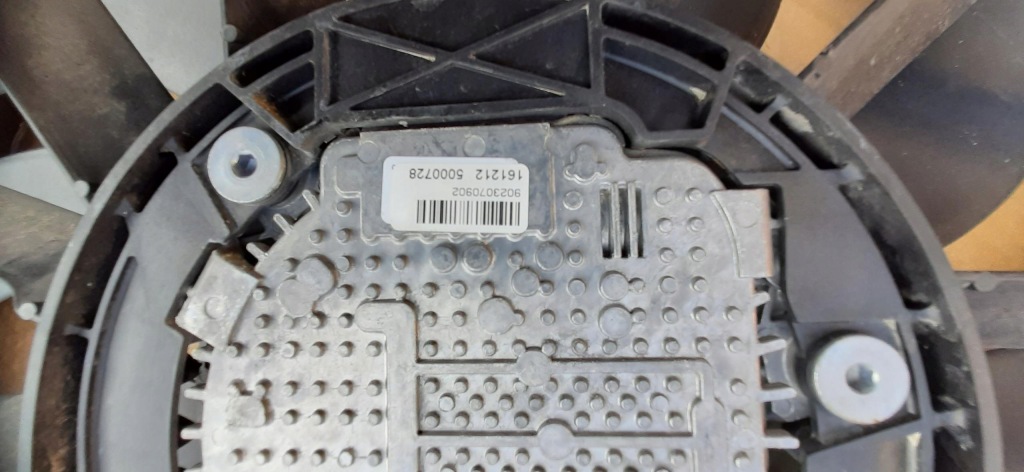 Вентилятор радиатора discovery sport gj32-8c607-ab Киев