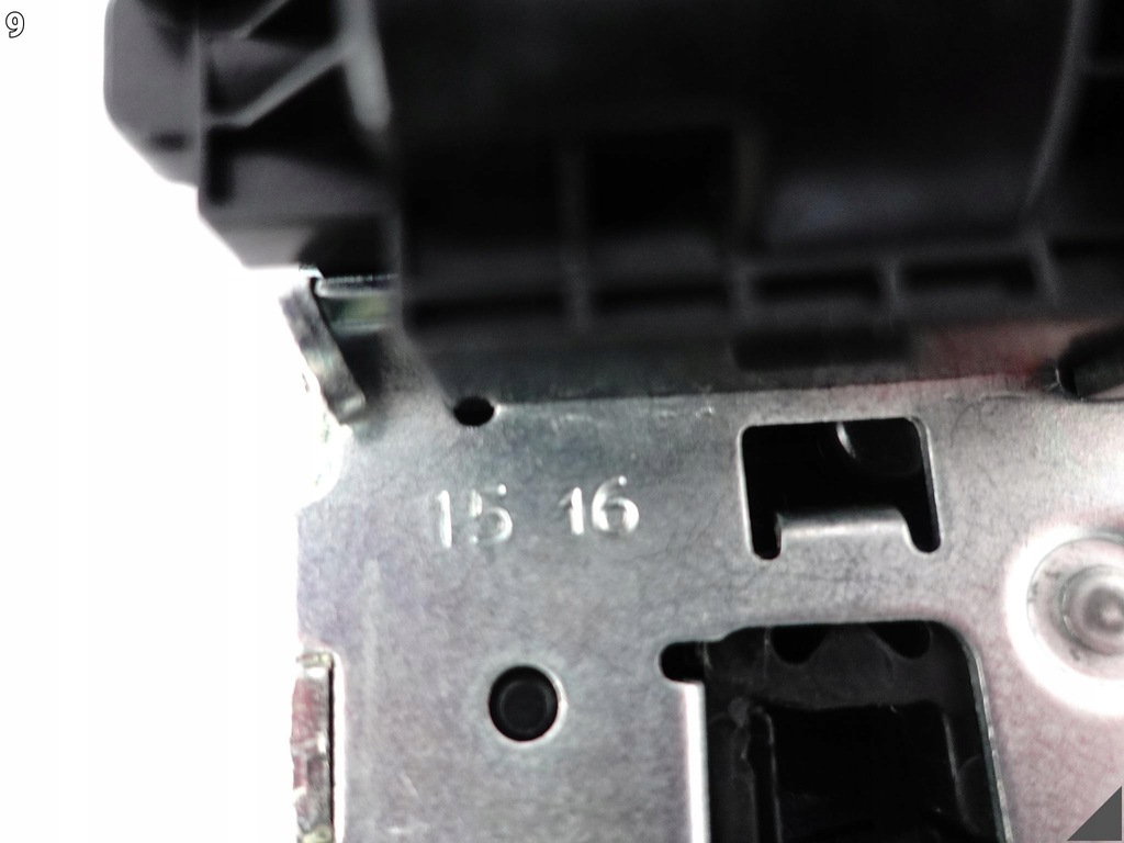 фото №10, Audi a8 s8 4h0 d4 a6 s6 4g0 a3 8v0 замок крышки багажника защита 4h0827505a