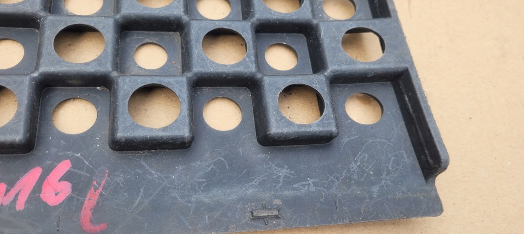 Направляющая бампера левый правый перед citroen c5 lift Доставка