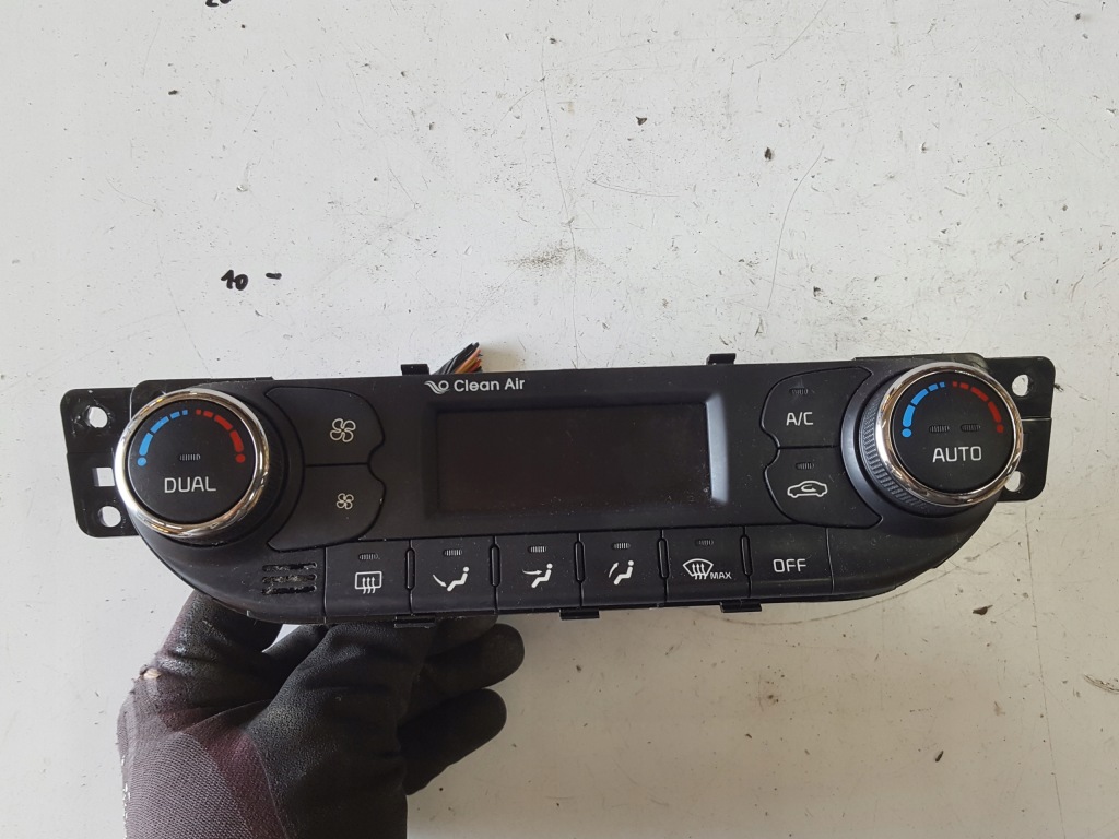 фото №1, Kia ceed 2 ii 12-16r панель кондиционера обдув