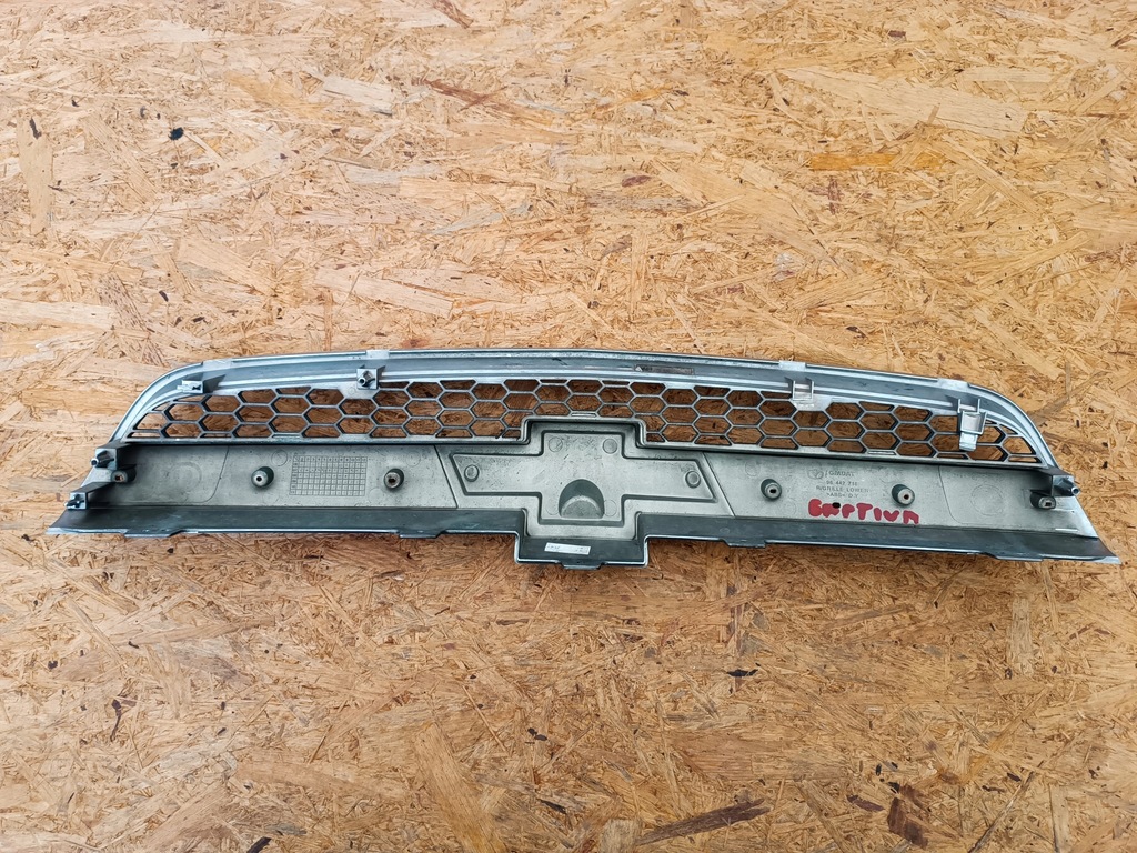 фото №12, Решітка решітка радіатора решітка радіатора бампера перед 96442718 chevrolet captiva 06-