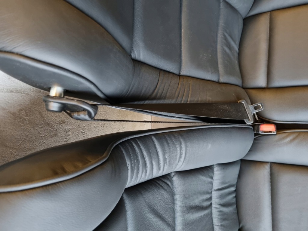 фото №16, Сидіння заднє сидіння універсальний x3 pilot banke шкіра eko - комплект з ремені