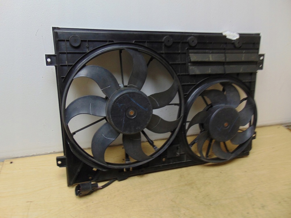 фото №6, Вентилятор радіатора vw new beetle 1c0121205g