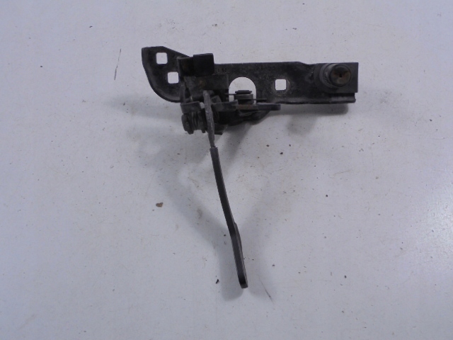 фото №6, Skoda superb i 3u4 засов замка капот 3u0823480e