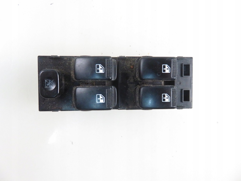 фото №8, Панель окон kia carens ii 3274901000