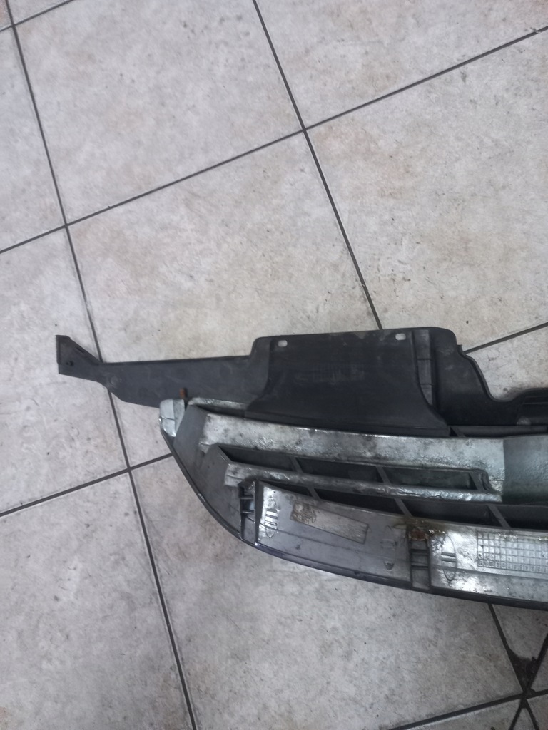 фото №7, Kia carens 02-06r решітка радіатора ok2ef50710