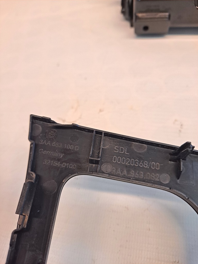 фото №16, Рамка dekor бардачок kpl vw passat b7 3aa858069h