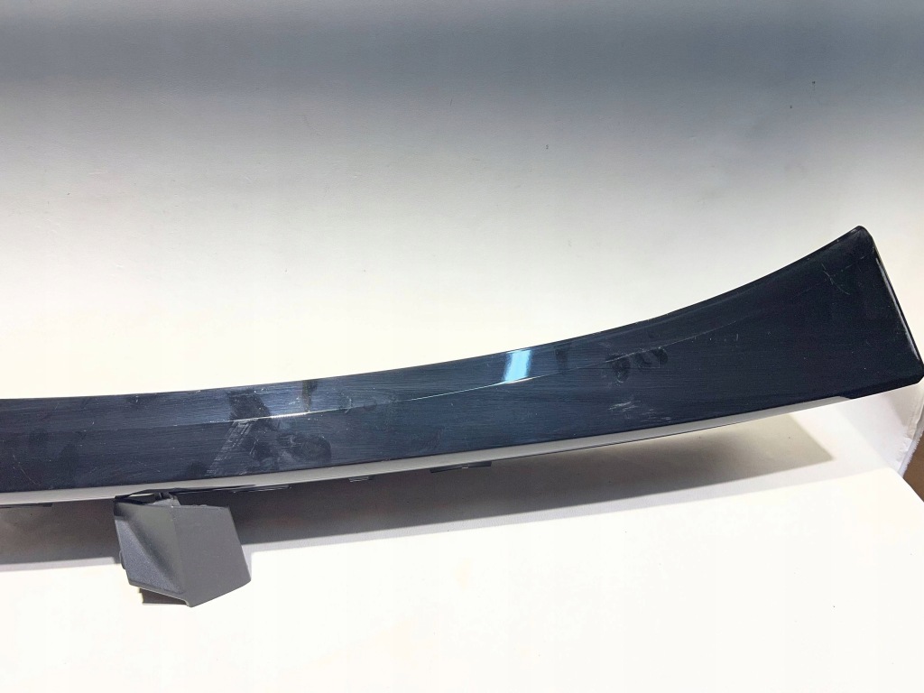 Накладка кришки багажника lancia ypsilon 24- 9850745180 Недорого