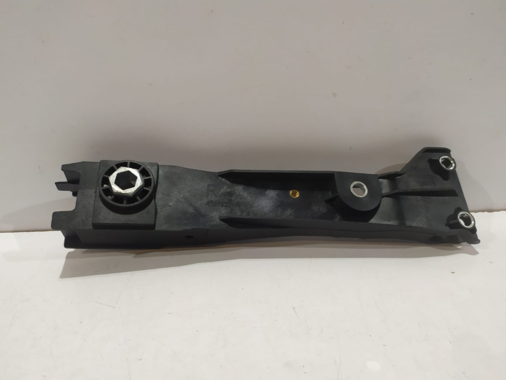 фото №4, Mercedes w167 gle gls кронштейн / панель фари r - 15714