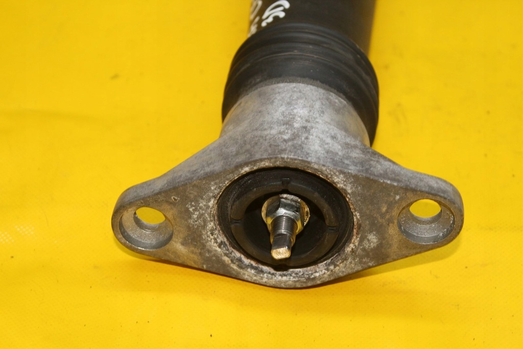 фото №5, Амортизатор задняя kia ceed i hb 3d