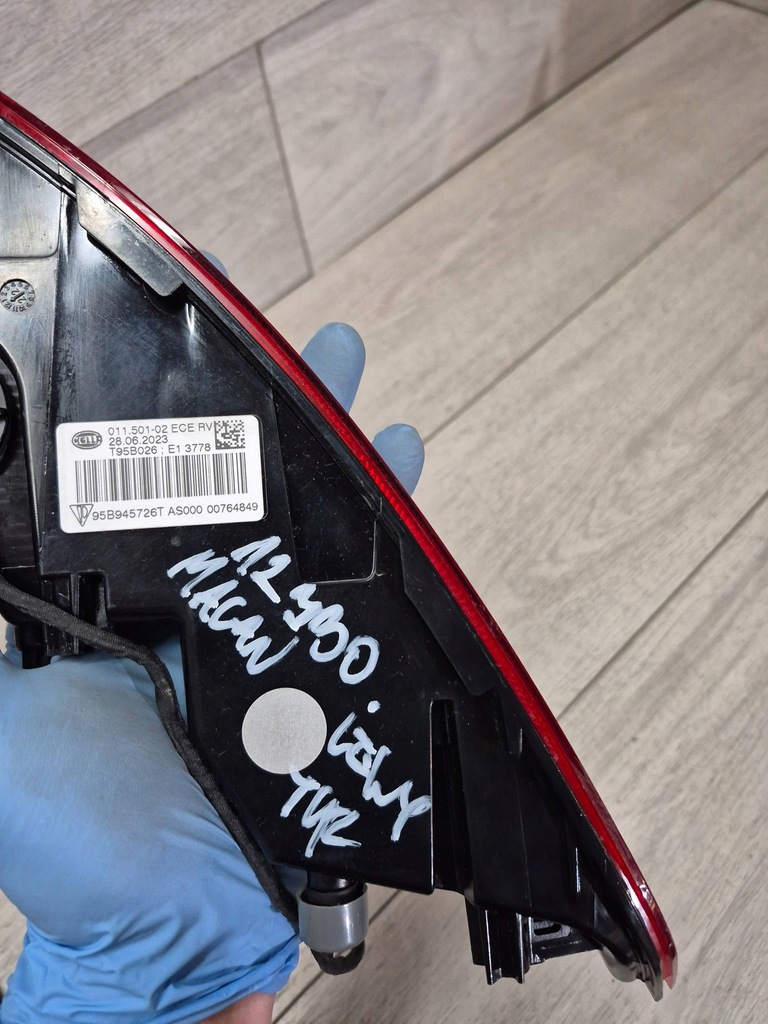 фото №7, 12730. macan лампа бампер лівий задня 95b945726t