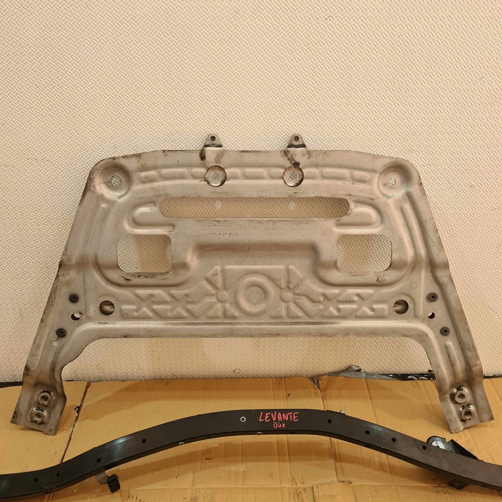 фото №6, Maserati levante 3.0 v6 балка нижня pod радіатор