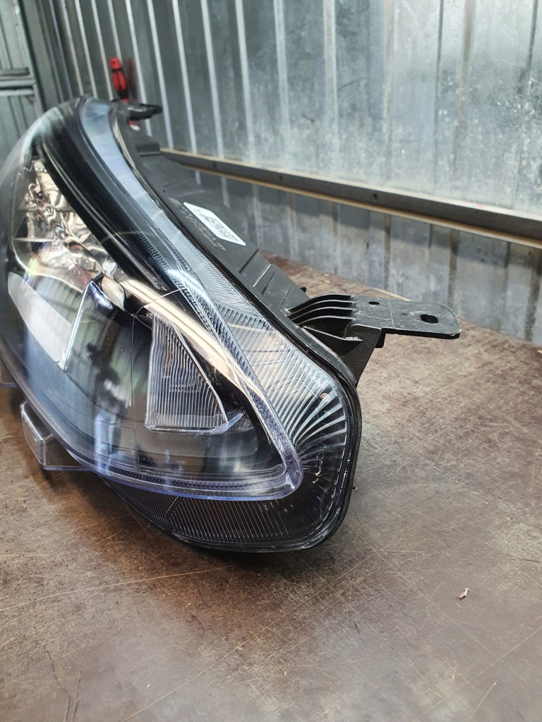 Фара перед правий led ford focus mk4 2018- Ціна