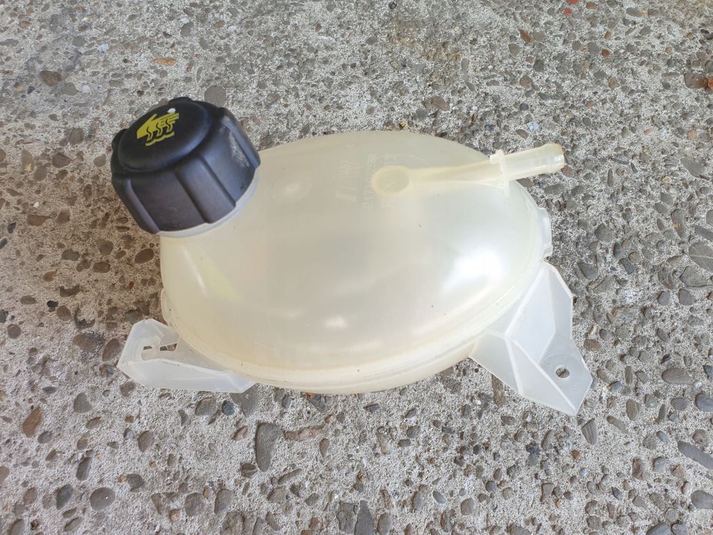 фото №8, Бачок расширительный renault clio captur 2013- 217107259r