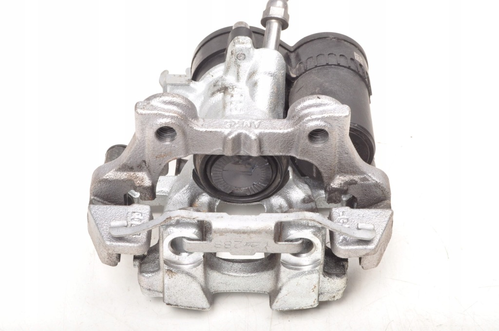 Bmw 1 f40 супорт гальмівний правий задній 1543680 1543680-02 Зі Шроту