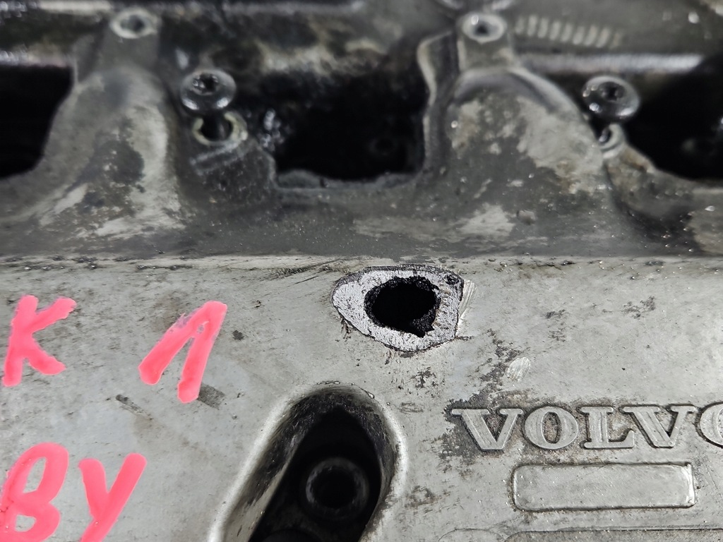 фото №13, Головка volvo s60 i 31104738-002 31104738 d5244td d5244t5 2.4 d5