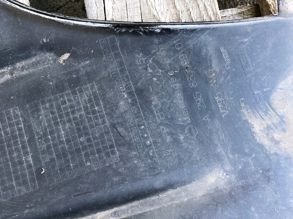 фото №7, Бампер задняя задний спойлер mercedes eqe v295 w295 amg a2958859901 полный