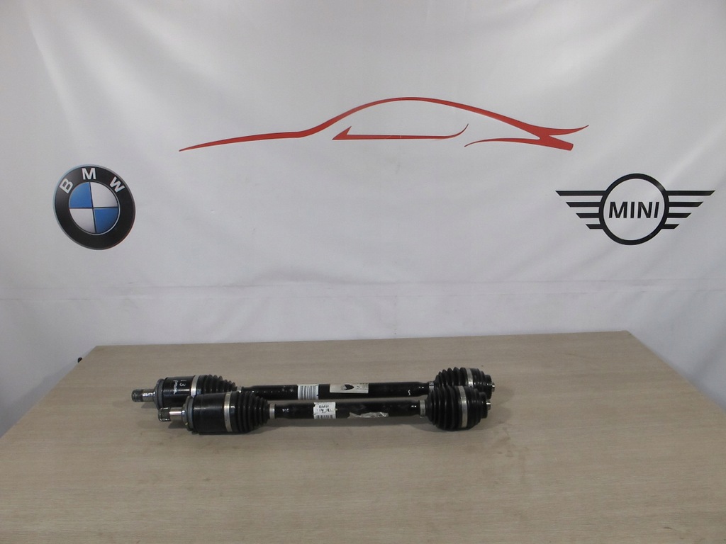 фото №1, Приводной вал задняя bmw i3 7641212/3