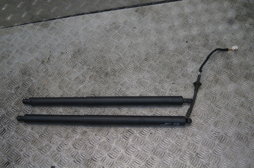 фото №1, Kia ev6 амортизаторы крышки багажник 81831-cv100