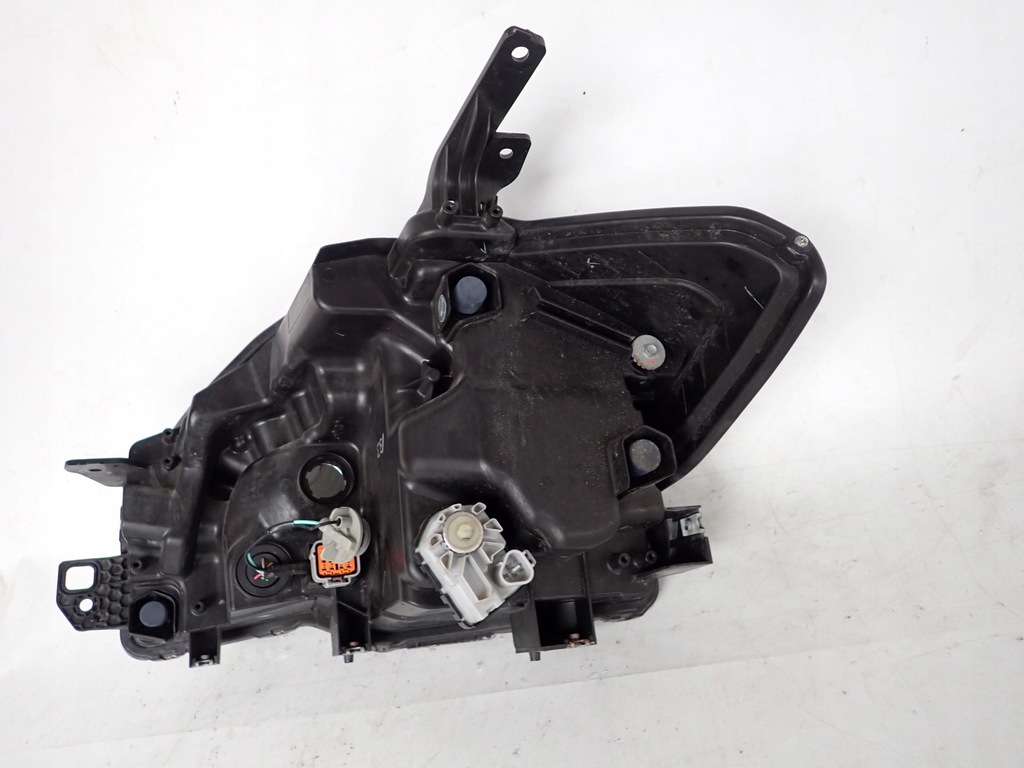 фото №12, Suzuki sx4 s-cross lift лампа левая перед передняя full led 100-18738