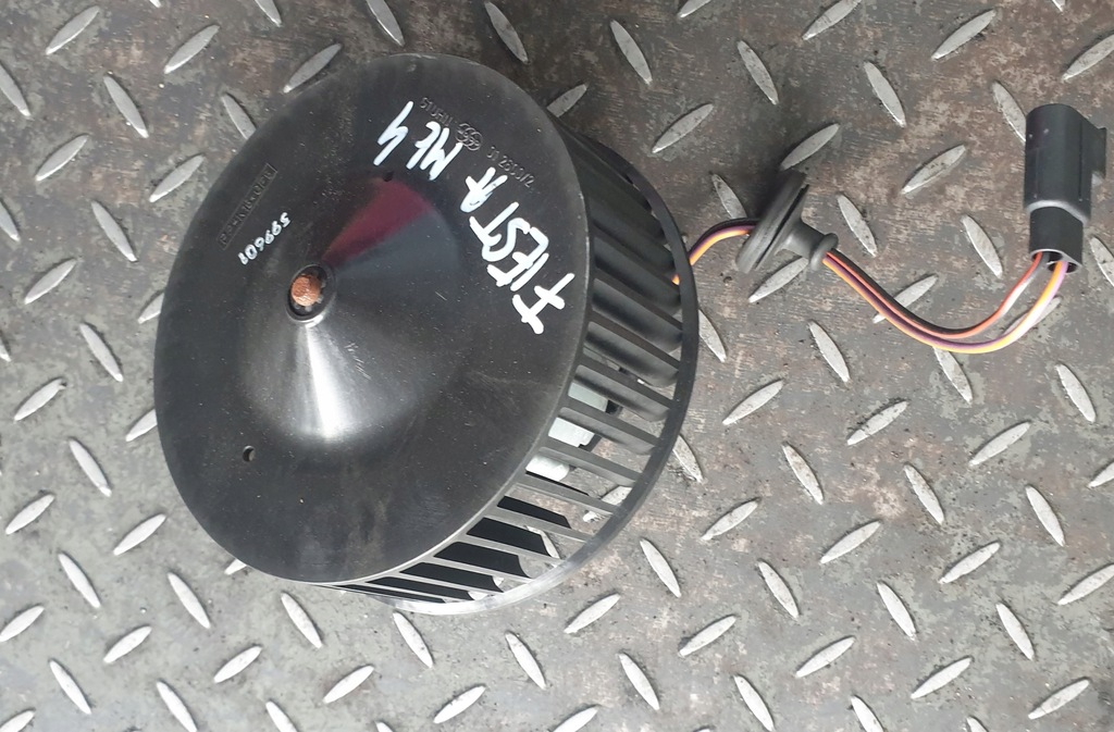 фото №1, Воздуходувка вентилятор ford fiesta mk4 1.3