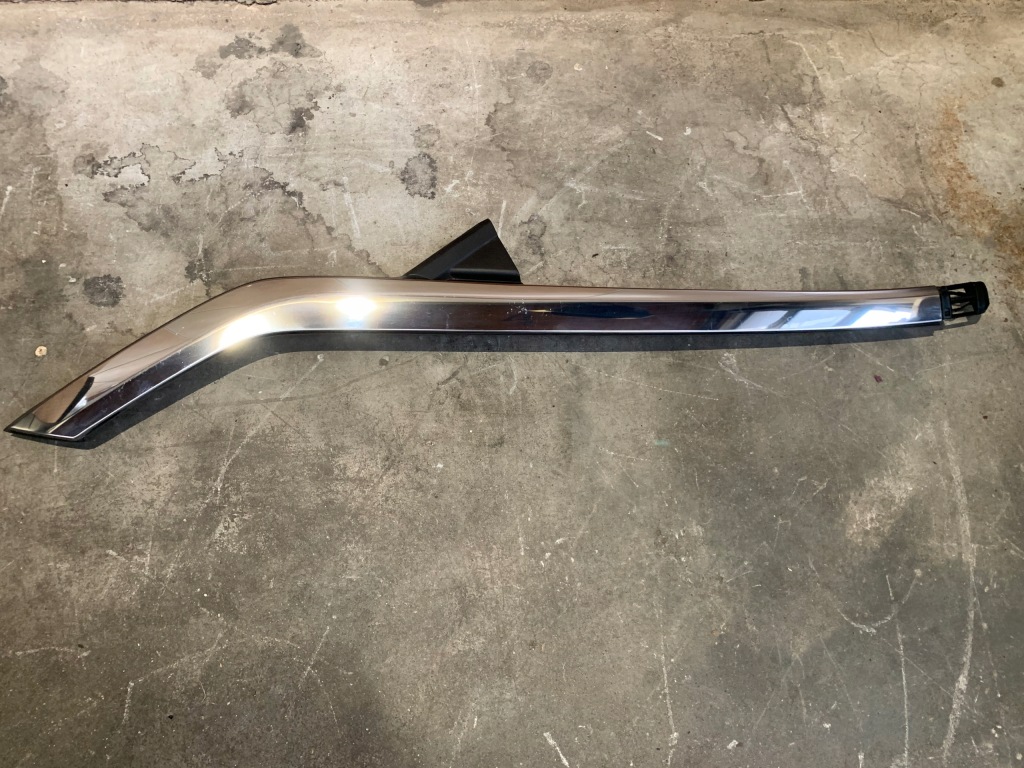 фото №1, Opel mokka b ii молдинг хром крила лівий задня 9834216680