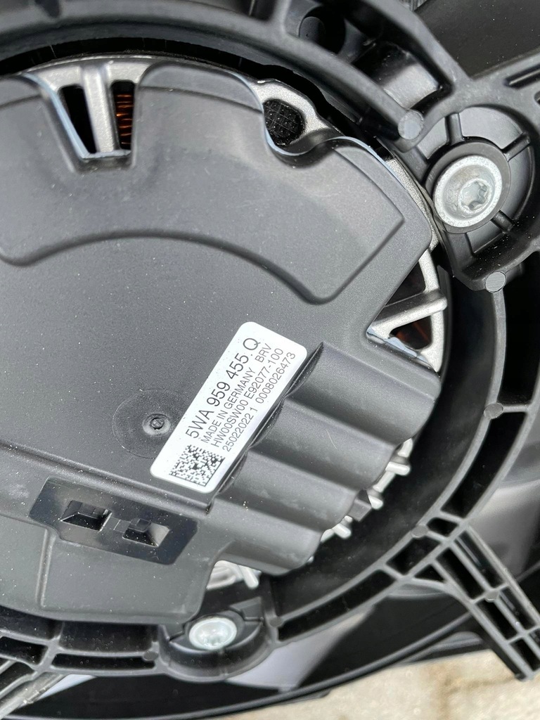 фото №14, Vw t7 pas передний радиатор комплект 5wa121203t