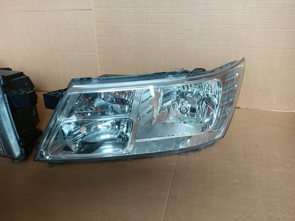 фото №1, Fiat freemont dodge journey лампа левая europ