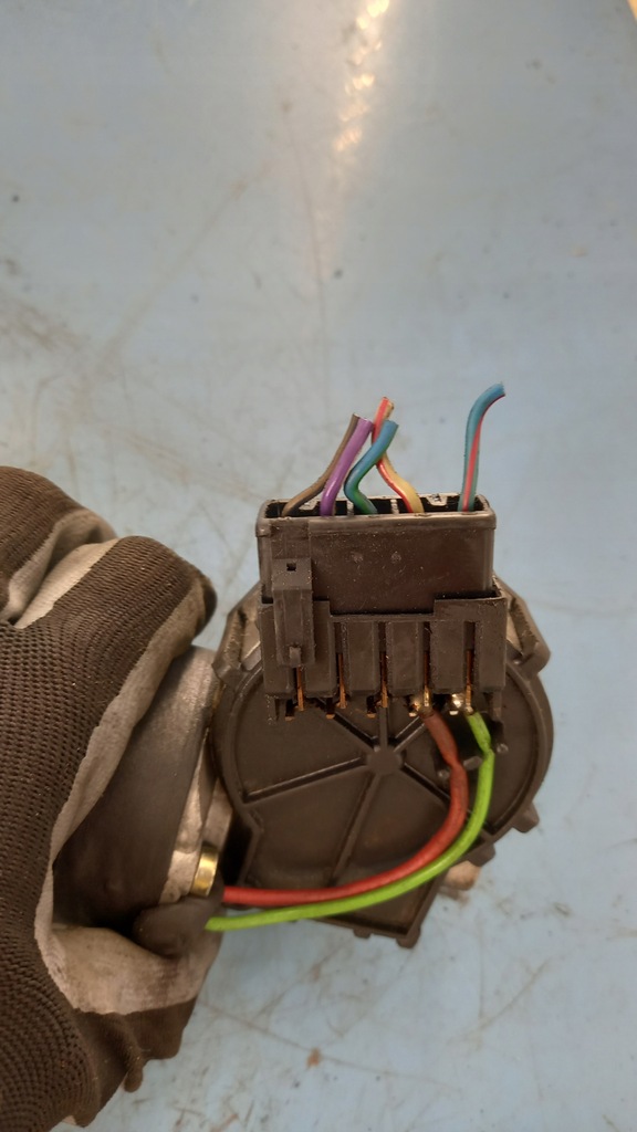 фото №4, Моторчик дворники перед volvo v40 02r 1.9dci