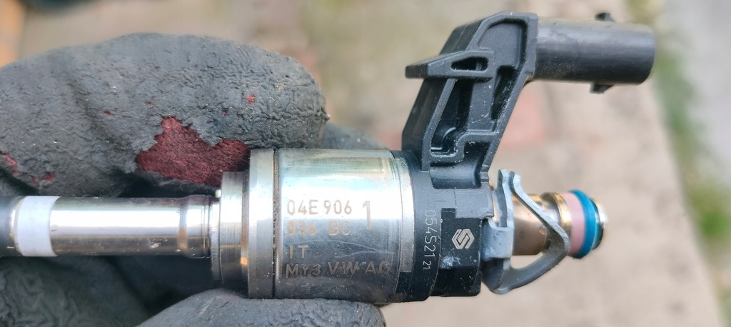 фото №6, Форсунка форсунки 04e906036bc seat arona 04e906455d