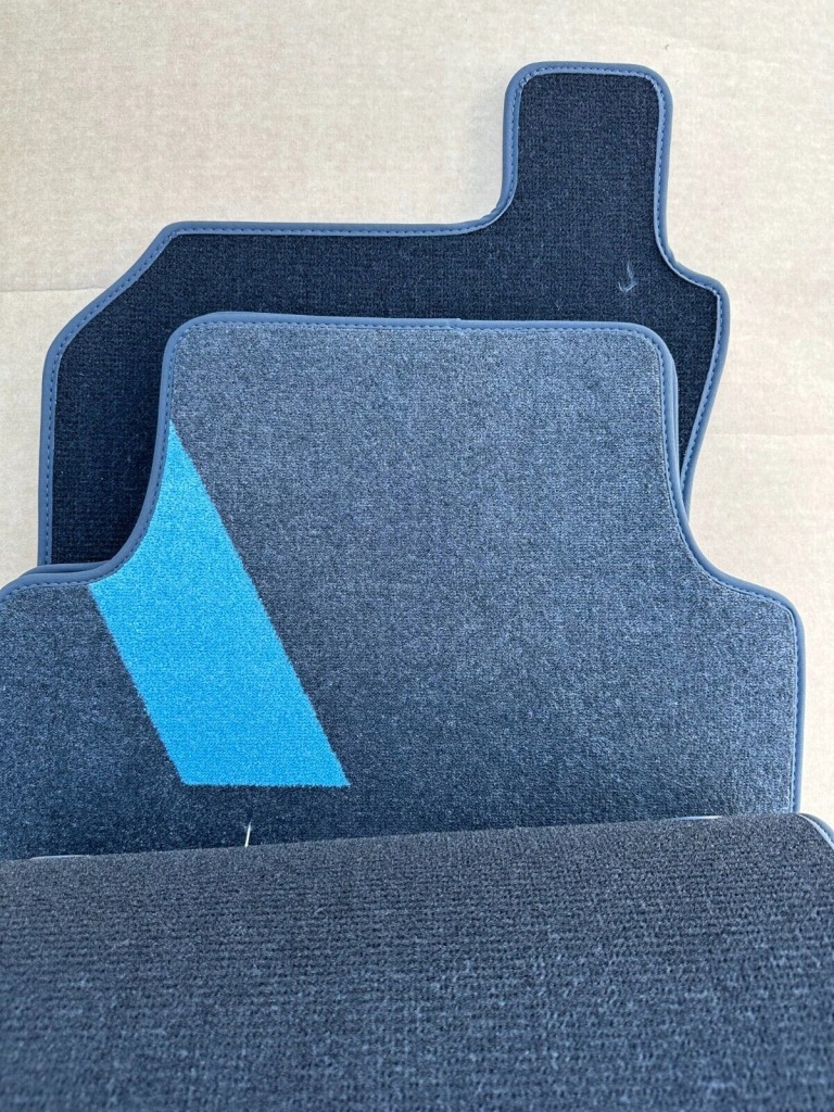 фото №5, Коврики велюровые audi a3 8v2061270 rl