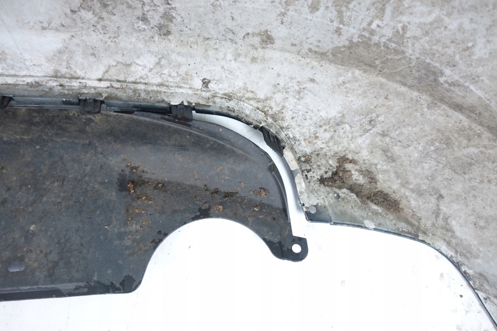 Opel insignia a hb седан 2009- бампер задняя задний 13238744 в Украине