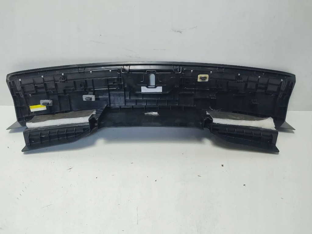 фото №2, Land rover range rover velar 2017 обшивки багажника