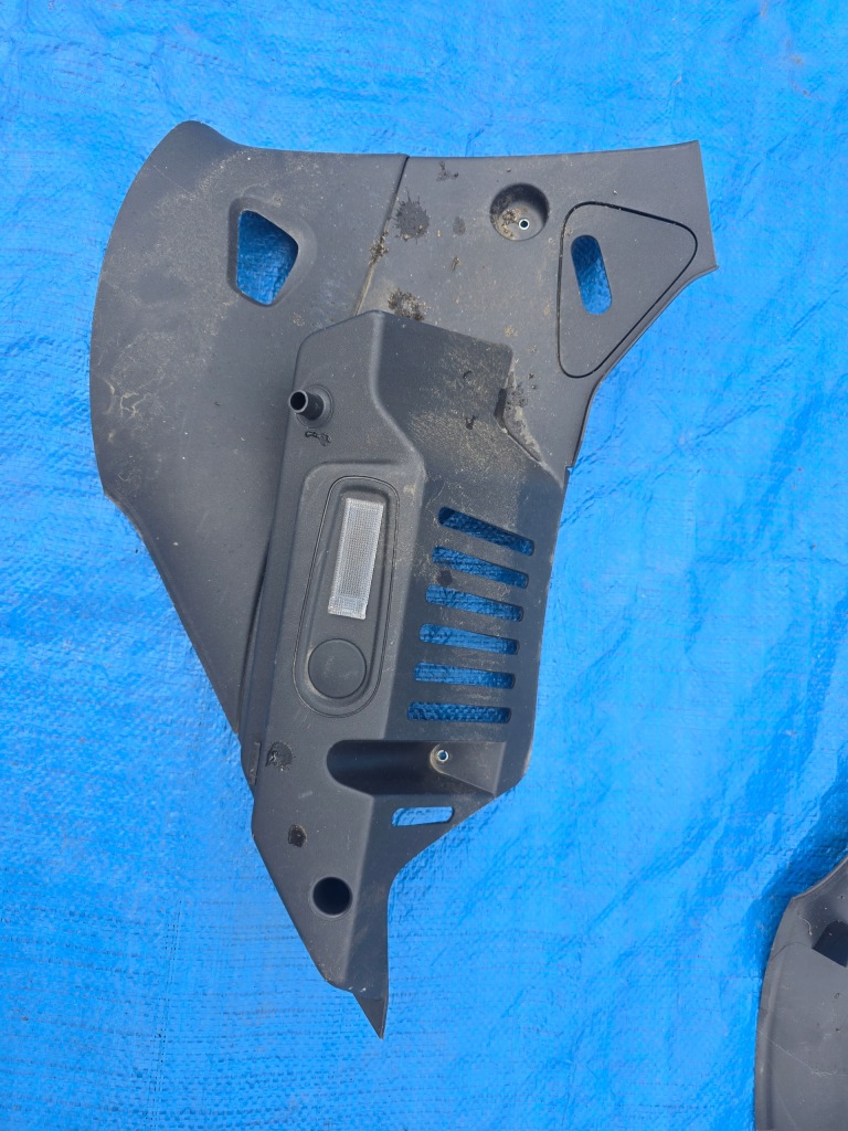 Alfa romeo захист стійка 156078902 Недорого