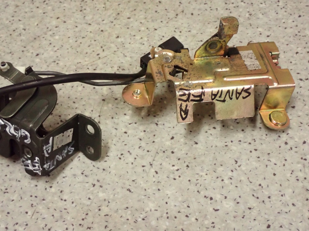 фото №1, Hyundai santa fe 01- замок скло задній кришки